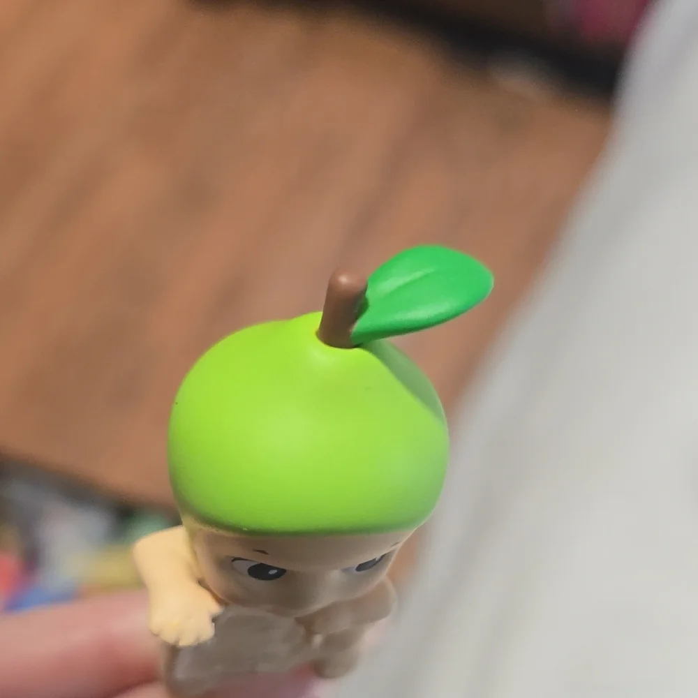 Sonny Angel Harvest Hipper Pear 100% Authentic